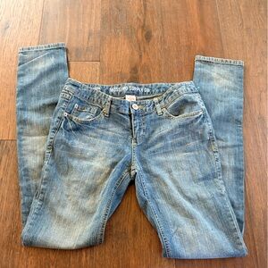 Mossimo Supply Co. Light Wash Bootcut Women's Jeans